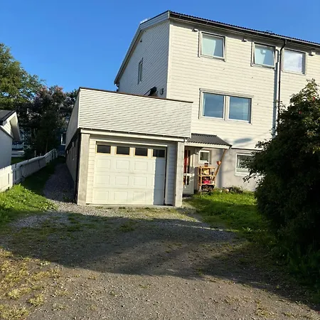 Stort Hus I Casa de Férias